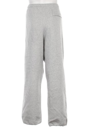 Pantaloni trening de bărbați Nike, Mărime XL, Culoare Gri, Preț 342,99 Lei