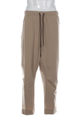 Pantaloni trening de bărbați Nike, Mărime 3XL, Culoare Bej, Preț 286,73 Lei