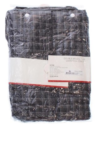 Piżama
 Target, Rozmiar XL, Kolor Kolorowy, Cena 123,99 zł