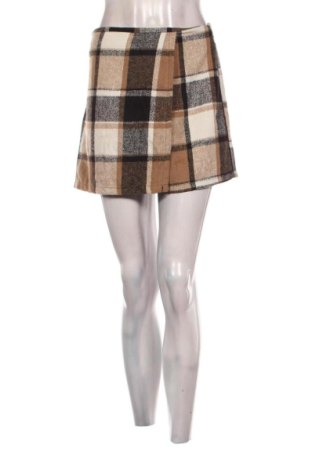 Пола - панталон Unbranded, Размер S, Цвят Многоцветен, Цена 4,60 €