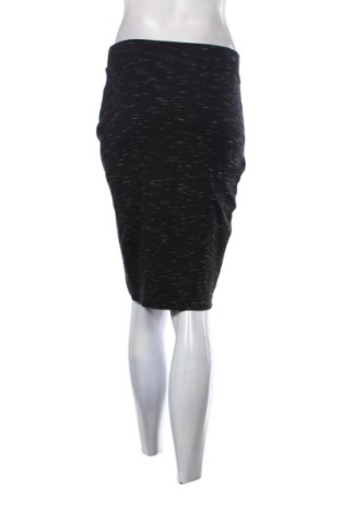 Rock Amisu, Größe S, Farbe Schwarz, Preis 10,00 €