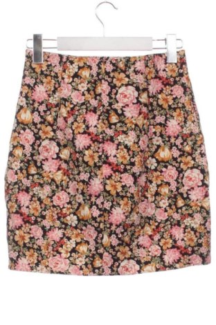 Пола Amisu, Размер XS, Цвят Многоцветен, Цена 10,22 €