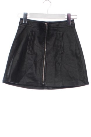 Spódnica Bershka, Rozmiar XXS, Kolor Czarny, Cena 51,99 zł
