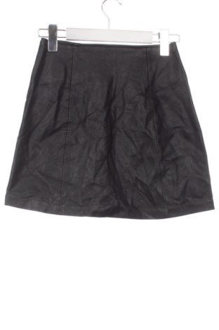 Пола Bershka, Размер XXS, Цвят Черен, Цена 10,22 €