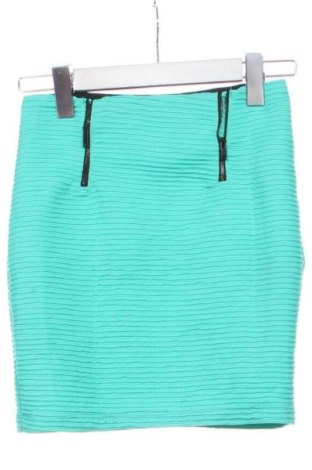 Пола Bershka, Размер XS, Цвят Зелен, Цена 10,22 €