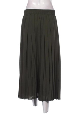 Пола Betty Barclay, Размер M, Цвят Зелен, Цена 31,65 €