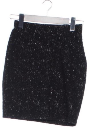 Пола Fb Sister, Размер XXS, Цвят Черен, Цена 5,76 €