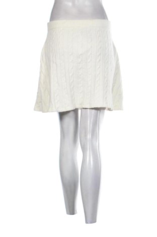 Пола Fb Sister, Размер L, Цвят Бял, Цена 11,92 €