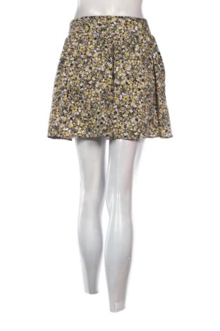 Пола Fb Sister, Размер M, Цвят Многоцветен, Цена 9,70 €