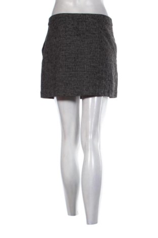 Пола H&M, Размер M, Цвят Многоцветен, Цена 10,22 €