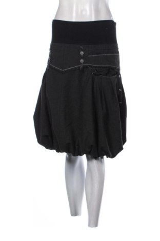 Fustă Junona, Mărime L, Culoare Multicolor, Preț 83,41 Lei