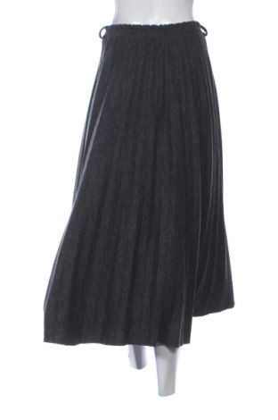 Пола NEW COLLECTION, Размер M, Цвят Сив, Цена 19,00 €