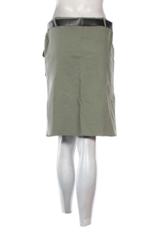 Rock NEW COLLECTION, Größe L, Farbe Grün, Preis 20,90 €