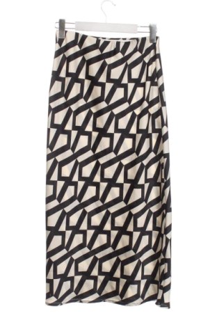 Пола New Look, Размер XS, Цвят Многоцветен, Цена 12,27 €