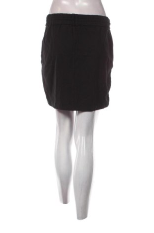 Пола ONLY, Размер L, Цвят Черен, Цена 4,09 €