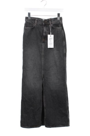 Sukně ONLY, Velikost S, Barva Šedá, Cena  939,00 Kč