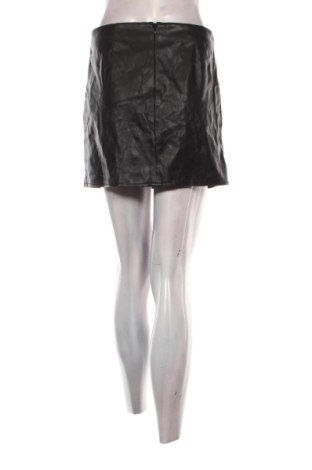 Пола ONLY, Размер S, Цвят Черен, Цена 10,73 €