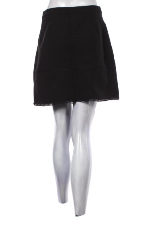 Пола Reserved, Размер M, Цвят Черен, Цена 10,00 €