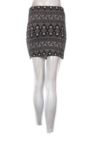 Sukňa Reserved, Veľkosť S, Farba Viacfarebná, Cena  10,00 €