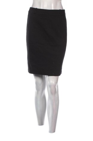 Пола Reserved, Размер S, Цвят Черен, Цена 9,70 €