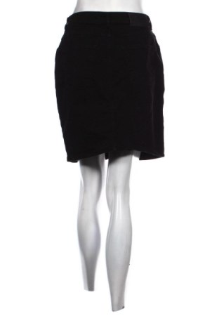 Φούστα Selected Femme, Μέγεθος M, Χρώμα Μαύρο, Τιμή 17,46 €