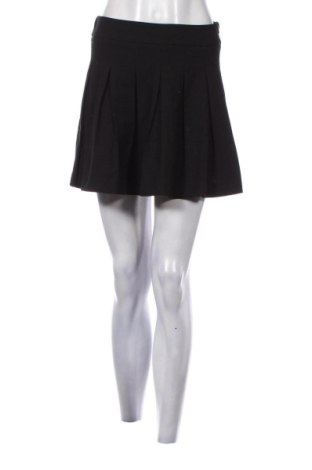 Sukně Stradivarius, Velikost S, Barva Černá, Cena  277,00 Kč