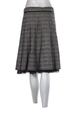 Пола Strenesse, Размер M, Цвят Многоцветен, Цена 11,01 €