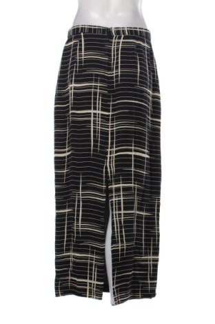 Пола Taifun, Размер M, Цвят Многоцветен, Цена 18,00 €