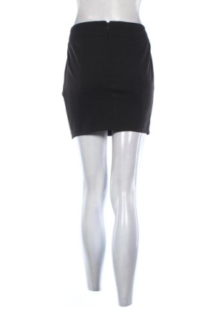 Пола Tally Weijl, Размер M, Цвят Черен, Цена 9,78 €