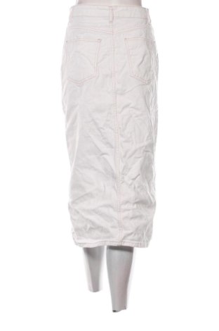 Пола Trendyol, Размер S, Цвят Бял, Цена 21,00 €