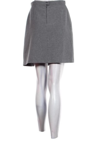 Пола Unbranded, Размер S, Цвят Сив, Цена 6,00 €