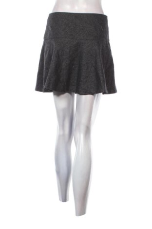 Fustă United Colors Of Benetton, Mărime M, Culoare Multicolor, Preț 129,99 Lei