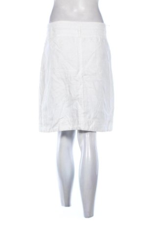 Fustă WE, Mărime M, Culoare Alb, Preț 30,00 Lei