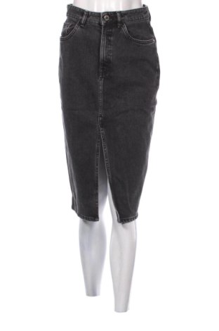 Пола Zara, Размер S, Цвят Черен, Цена 9,67 €