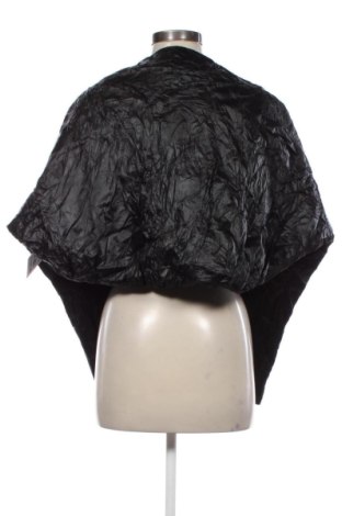 Poncho Unbranded, Mărime M, Culoare Negru, Preț 91,99 Lei