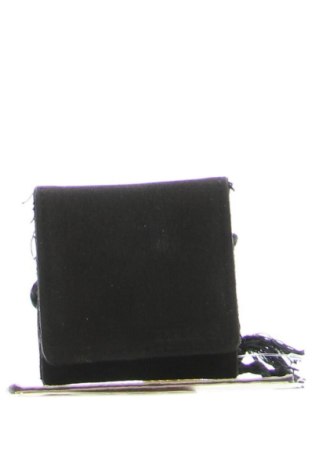 Portmonetka IKKS, Kolor Czarny, Cena 359,02 zł