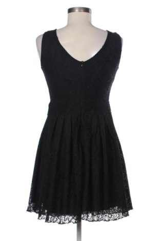 Sukienka Adrom, Rozmiar M, Kolor Czarny, Cena 106,90 zł