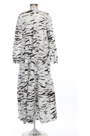 Rochie Aglini, Mărime XL, Culoare Multicolor, Preț 412,99 Lei