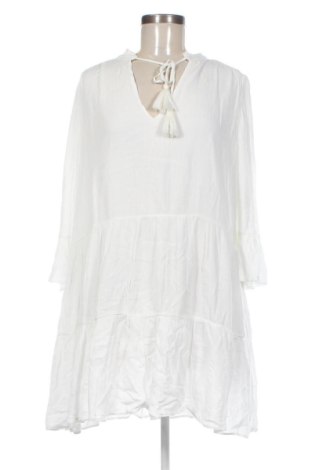Ruha Amisu, Méret XL, Szín Fehér, Ár 8 264 Ft