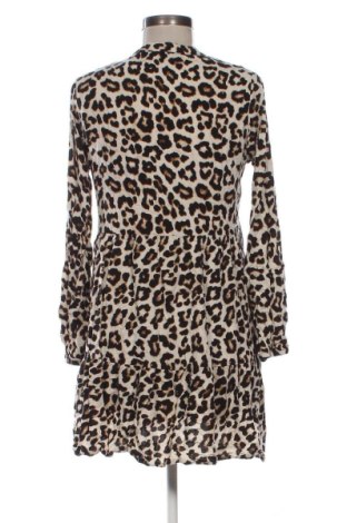 Sukienka Amisu, Rozmiar M, Kolor Kolorowy, Cena 107,17 zł