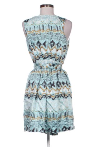 Rochie BCBGeneration, Mărime M, Culoare Multicolor, Preț 218,96 Lei