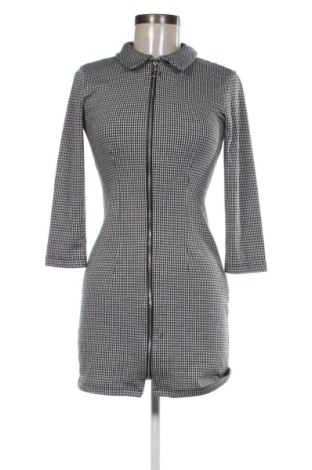 Рокля Bershka, Размер S, Цвят Многоцветен, Цена 9,70 €