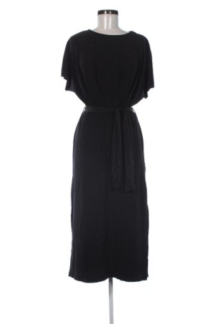 Φόρεμα Bershka, Μέγεθος M, Χρώμα Μαύρο, Τιμή 13,76 €