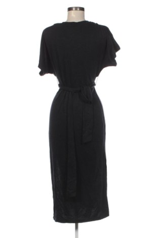 Rochie Bershka, Mărime M, Culoare Negru, Preț 123,99 Lei