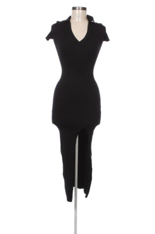 Šaty  Bershka, Velikost XS, Barva Černá, Cena  599,00 Kč