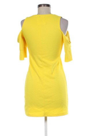 Šaty  Bershka, Velikost XS, Barva Žlutá, Cena  599,00 Kč