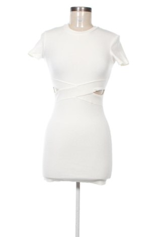 Rochie Bershka, Mărime M, Culoare Ecru, Preț 196,99 Lei