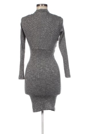 Kleid Bershka, Größe S, Farbe Grau, Preis 19,97 €