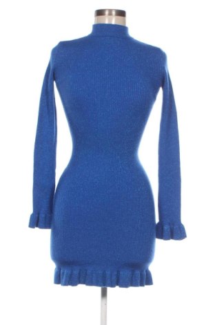 Sukienka Bershka, Rozmiar M, Kolor Niebieski, Cena 107,17 zł