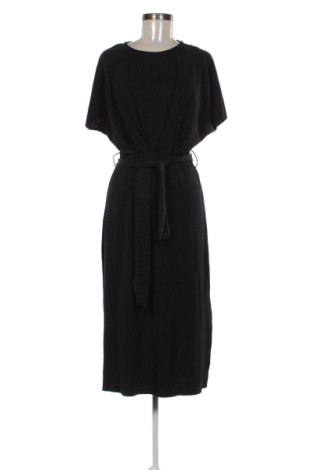 Sukienka Bershka, Rozmiar S, Kolor Czarny, Cena 104,99 zł